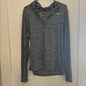Nike Heathered Gray Long Sleeve Top